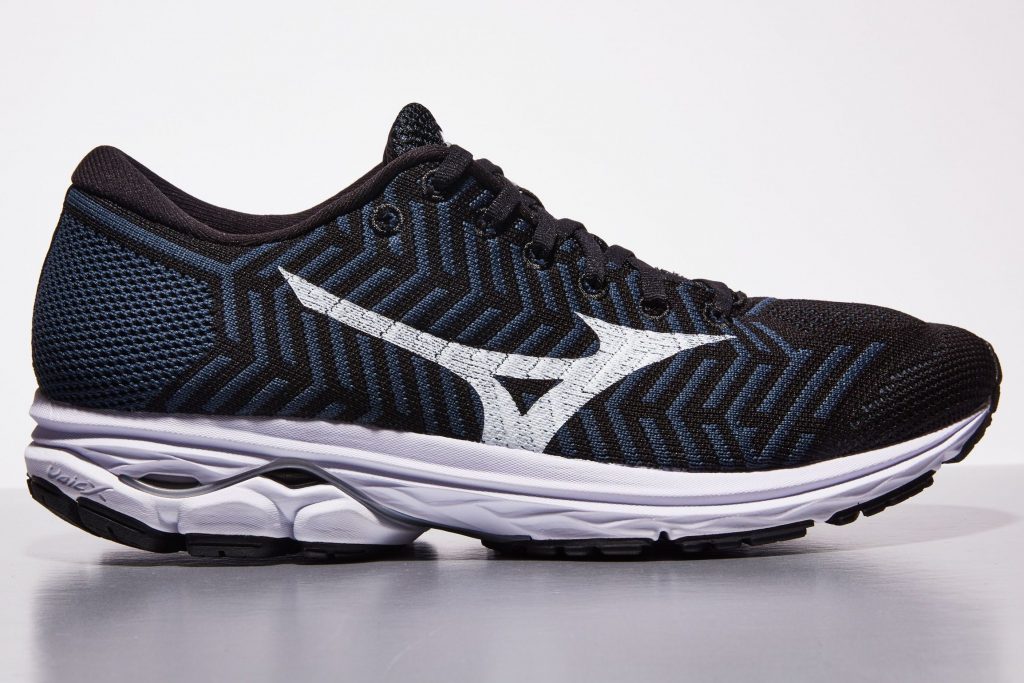 Mizuno WaveKnit R2