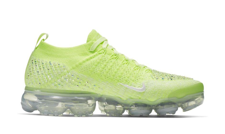 Nike Air VaporMax Flyknit 2 LXX “Swarovski” ขายในไทย ราคา 17,300 บาท