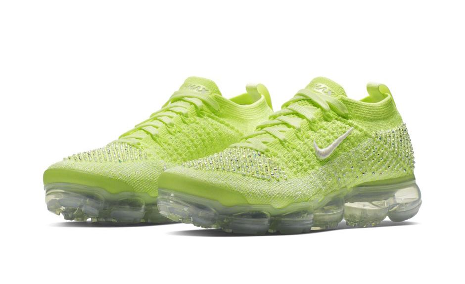 Nike Air VaporMax Flyknit 2 LXX “Swarovski” ขายในไทย ราคา 17,300 บาท