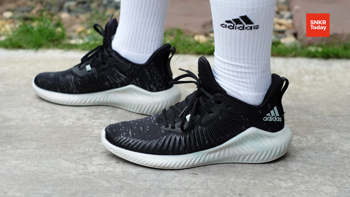 adidas Alphabounce+ Parley รองเท้าที่ถักทอด้วยเส้นด้ายจากพลาสติกรีไซเคิล ใส่วิ่งได้ ใส่เข้ายิมได้ดี