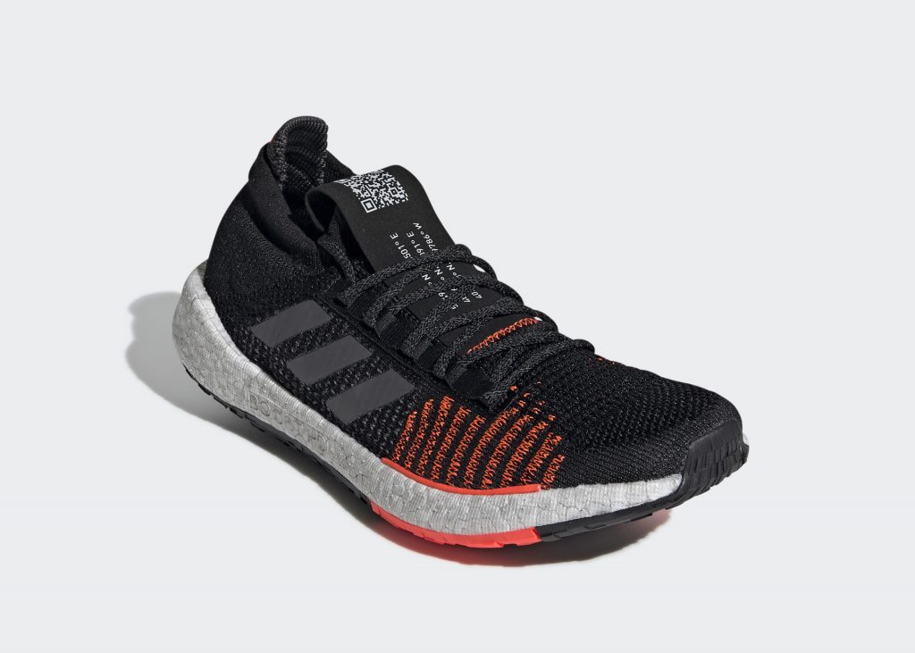 adidas Pulseboost HD รองเท้าวิ่งเพื่อนักวิ่งซิตี้รันโดยเฉพาะ