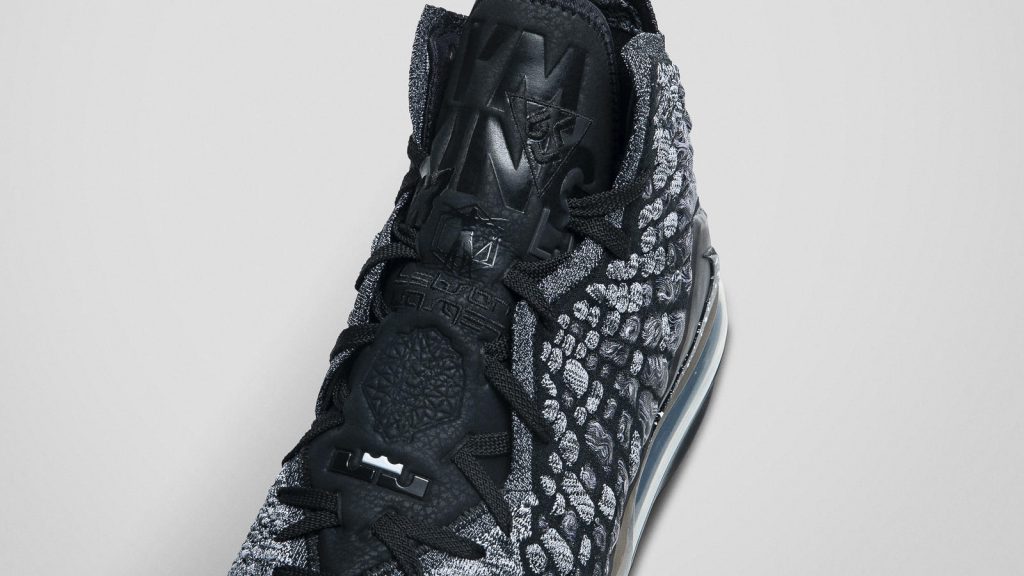Nike LeBron 17 เปิดตัวอย่างเป็นทางการแล้ว เตรียมขาย 27 ก.ย. นี้