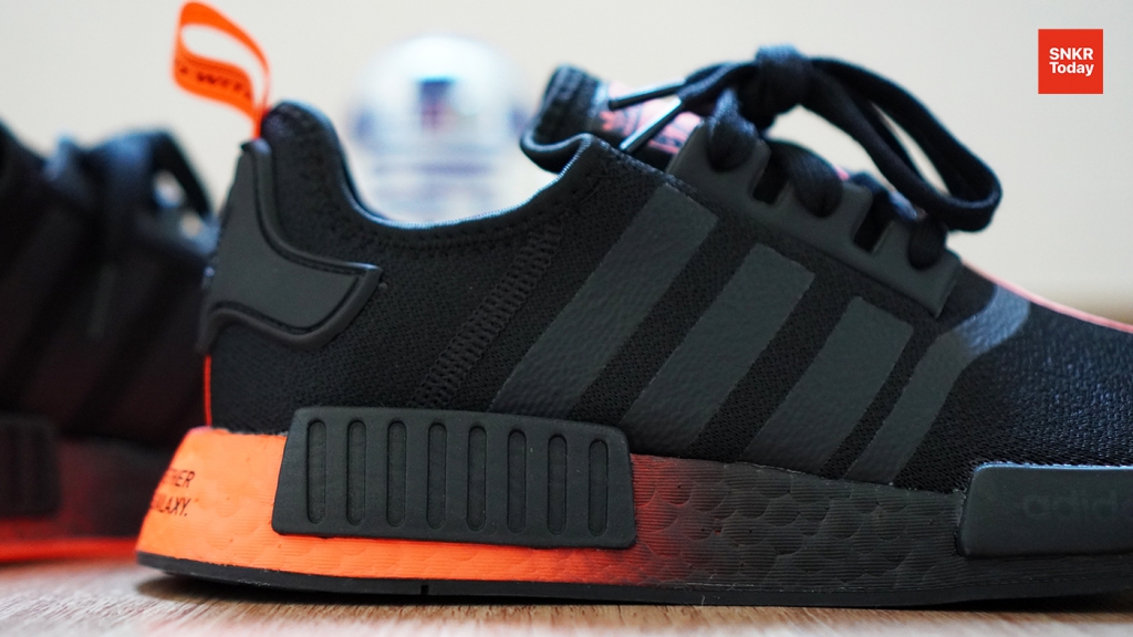 Star Wars x adidas NMD_R1 "Darth Vader" 