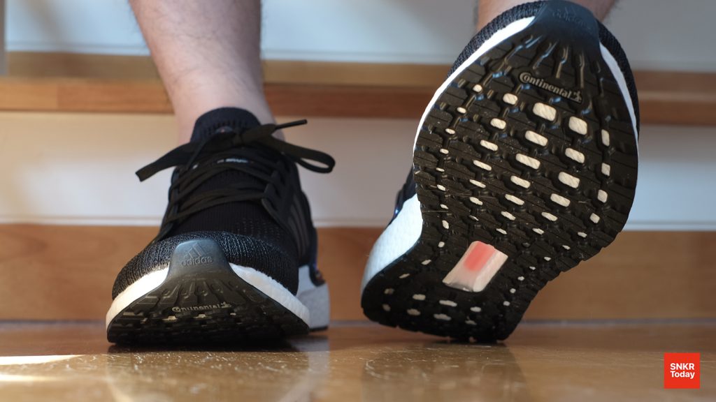 แกะกล่อง พรีวิว adidas Ultraboost 20 "ISS U.S. National Lab"