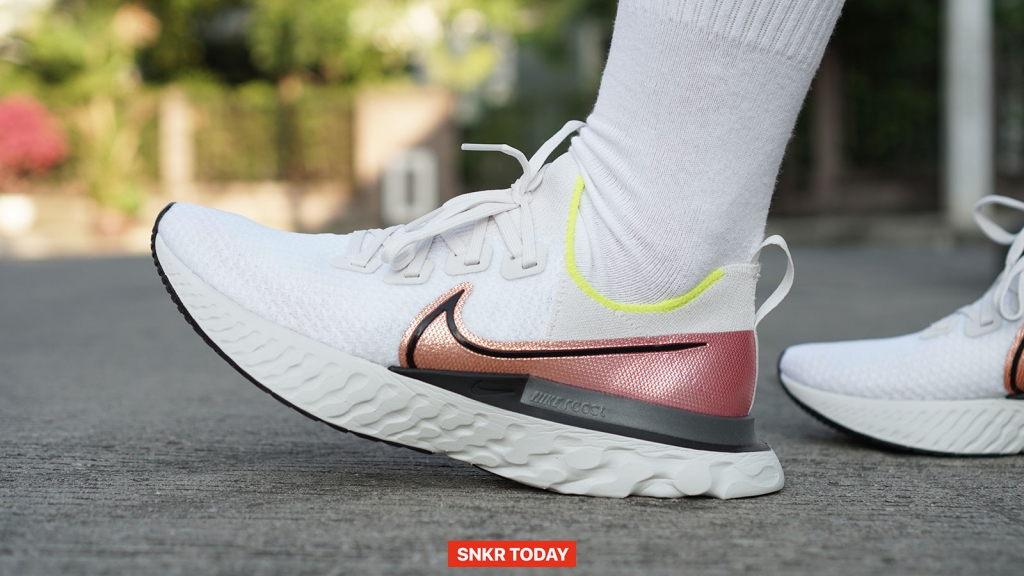 รีวิว Nike React Infinity Run รองเท้าวิ่ง ราคา 5,800 บาท