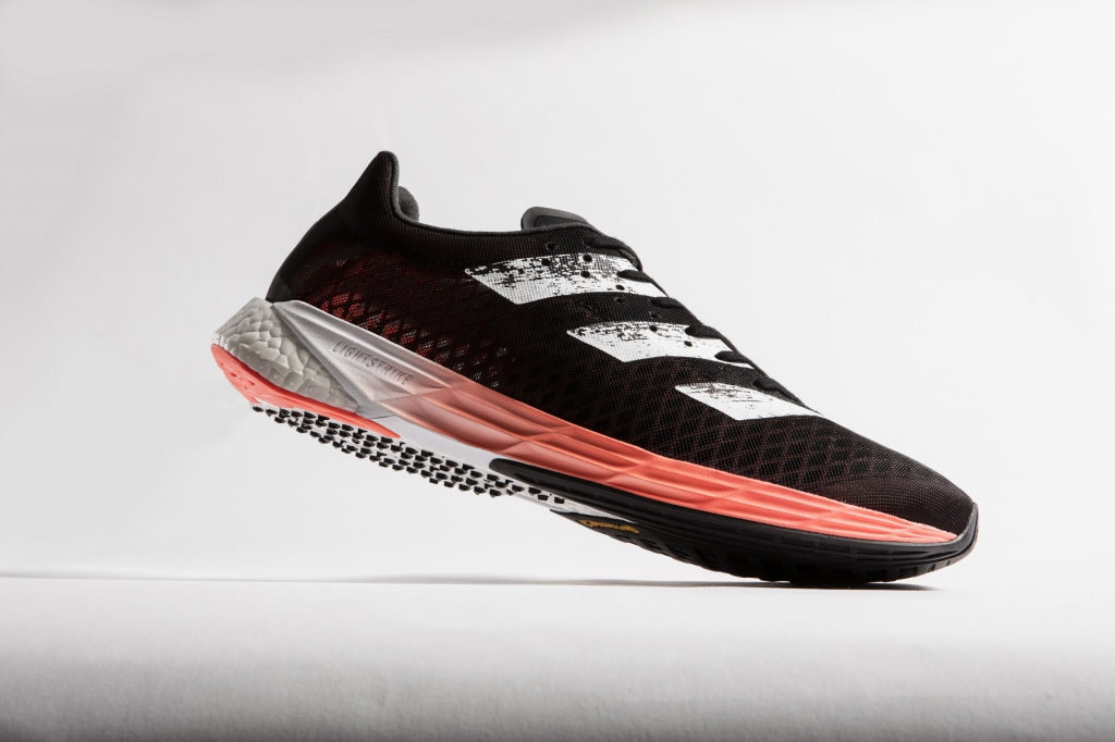 adidas Adizero Pro รองเท้าวิ่งระยะไกล