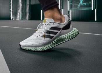อาดิดาส เฉลิมฉลอง adidas Superstar ครบรอบ 50 ปีอย่างต่อเนื่องด้วยการส่ง adidas 4D Run 1.0 มาด้วยธีมสีของรองเท้าสุดคลาสสิค เตรียมวางจำหน่ายในประเทศไทยแล้ว