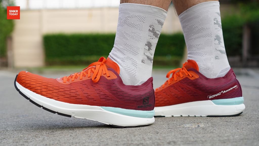 รีวิว Salomon Sonic 3 Accelerate ราคา 4,550 บาท