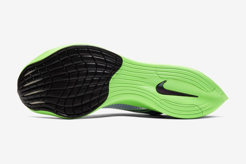 Nike ZoomX Vaporfly NEXT% คู่สีดำเขียวแบบเดียวกับ Alphafly เตรียมวางจำหน่ายในไทย เร็วๆ นี้