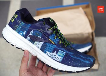 แกะกล่อง พรีวิว Brooks Ghost 12 “Run Boston Edition”