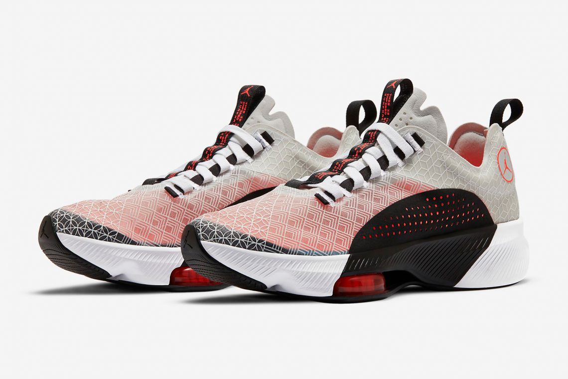 Jordan Air Zoom Renegade รองเท้าวิ่งเทรนพร้อม Zoom Air หน้าเท้าจาก จอร์แดน แบรนด์