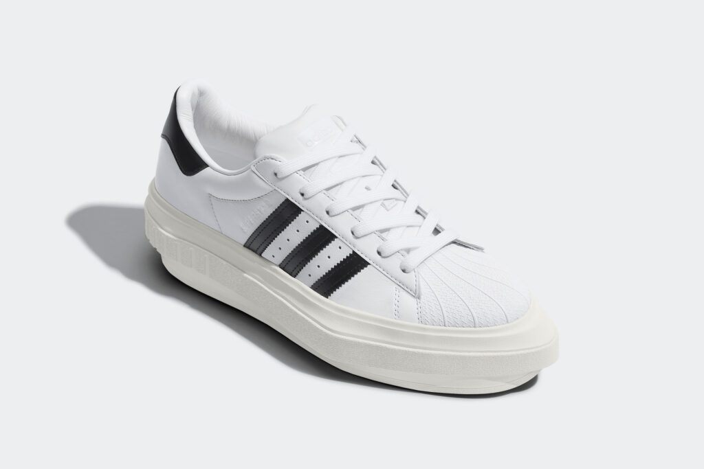 BEYONCÉ X SUPERSTAR สนีกเกอร์สุดเก๋จากบียอนเซ่ เพื่อร่วมฉลองครบรอบ 50 ปี adidas Superstar ที่สาวกแม่บีตัวจริงต้องไม่พลาด
