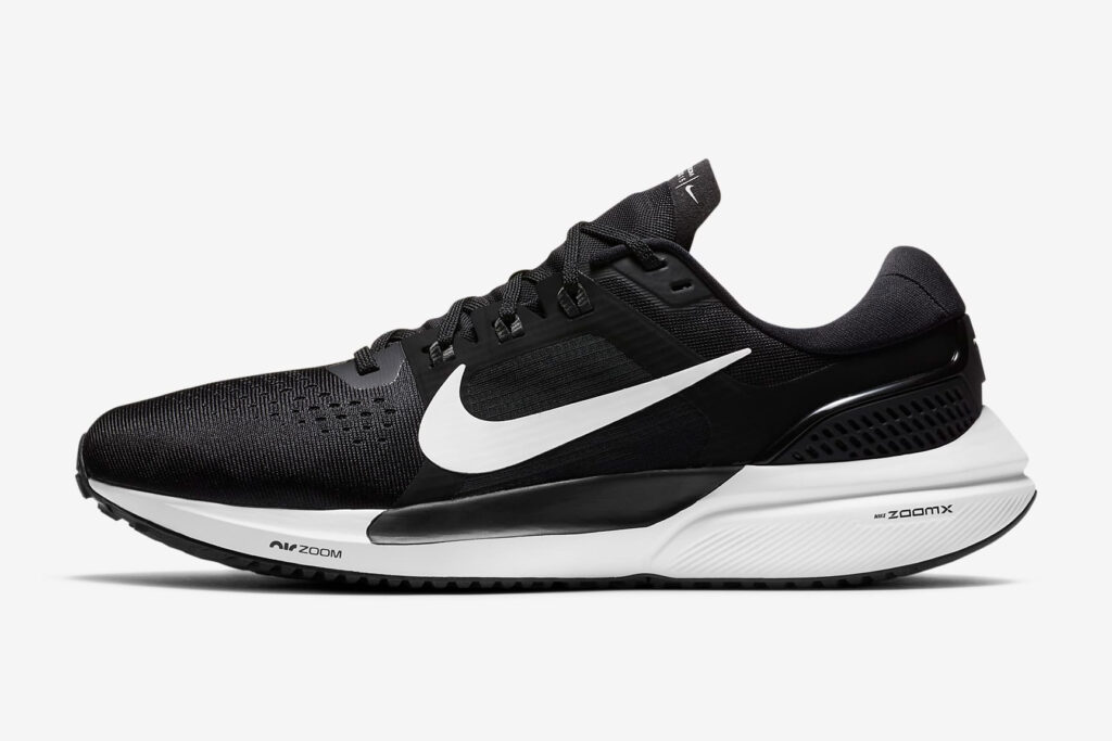 Nike Air Zoom Vomero 15 มาพร้อมโฟม ZoomX วางจำหน่ายในไทยแล้ว ราคา 5,500 บาท