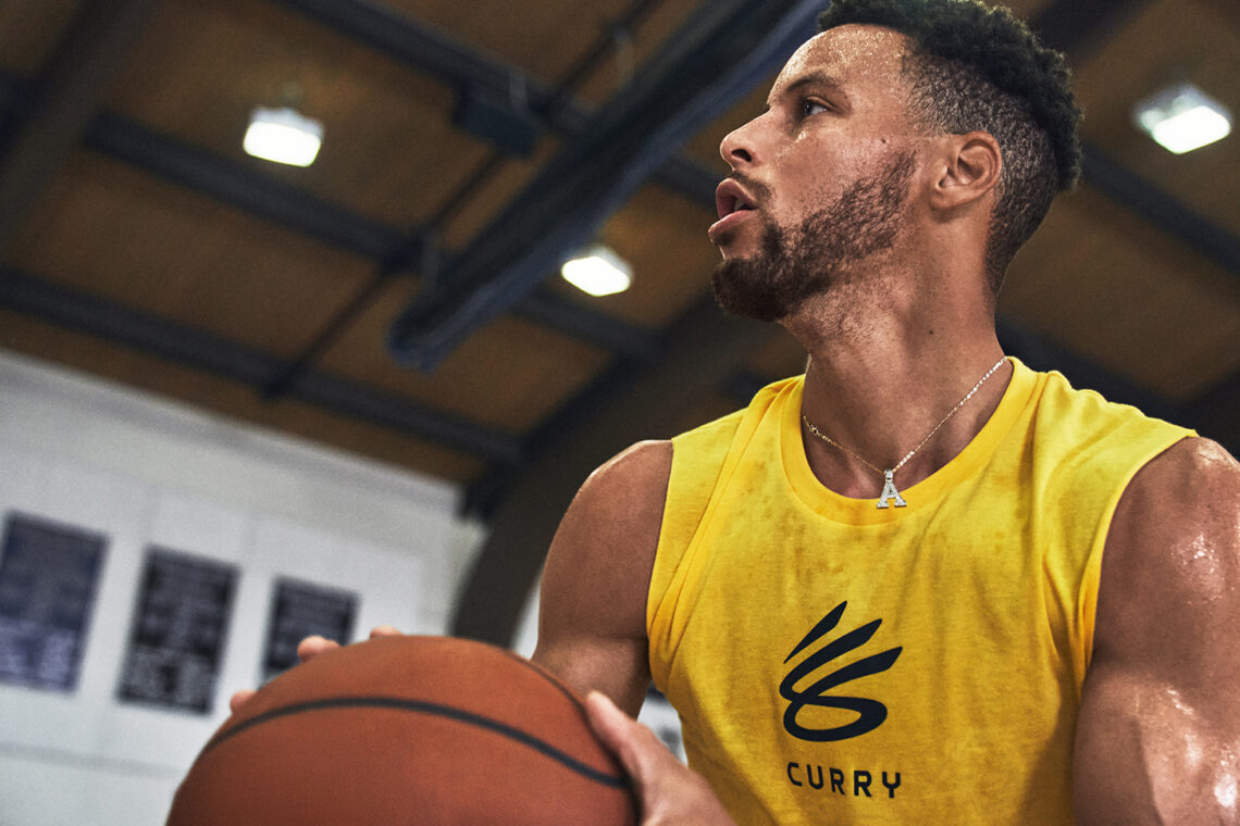 สตีเฟน เคอร์รี จับมือ Under Armour เปิดตัว Curry Brand พร้อมพลิกโฉมวงการกีฬาไปตลอดกาล