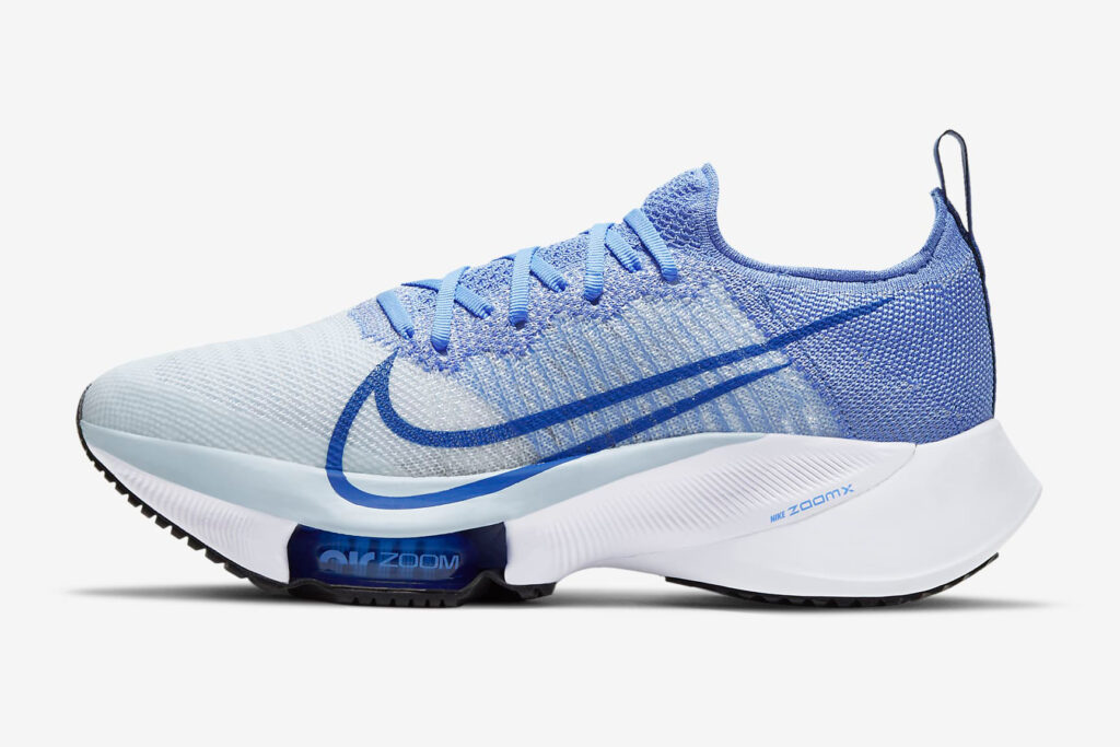 Nike Air Zoom Tempo NEXT% สีฟ้าอ่อน Royal Pulse สำหรับผู้หญิง วางจำหน่ายแล้ว