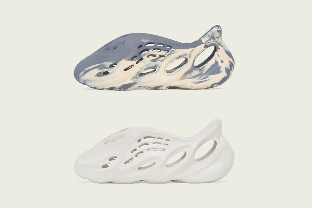 adidas YZY FOAM RUNNER "MX MOON GRAY" และ "SAND" รองเท้าแตะสุดล้ำสองสีใหม่จาก อาดิดาส และ YEEZY เตรียมวางขาย 26 มีนาคมนี้