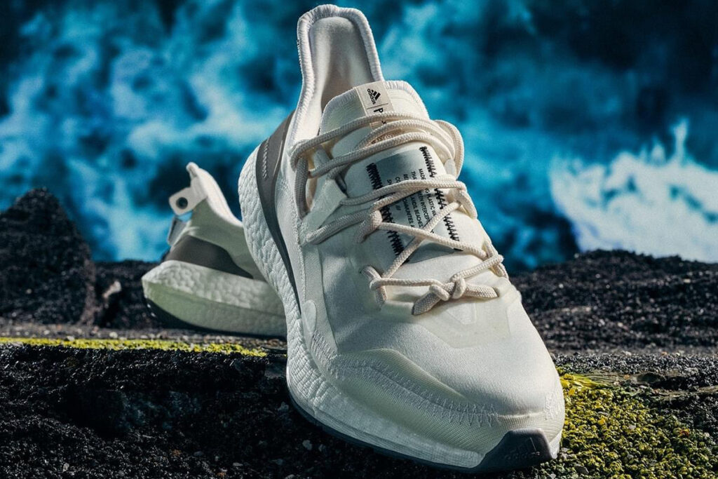 adidas Ultraboost 21 x Parley ที่มาในรูปแบบการดีไซน์อัปเปอร์ใหม่ วางจำหน่ายในไทยแล้ว