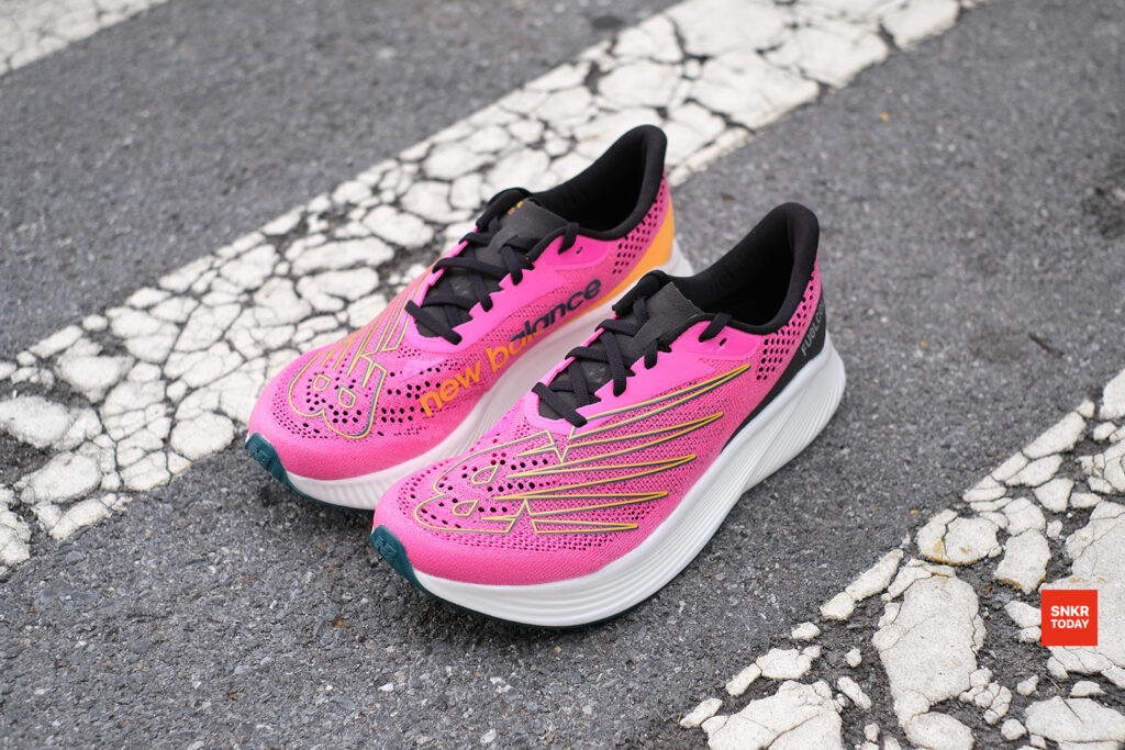 พรีวิว New Balance FuelCell RC Elite v2 รองเท้าวิ่งระดับท็อปรุ่นใหม่จาก นิว บาลานซ์