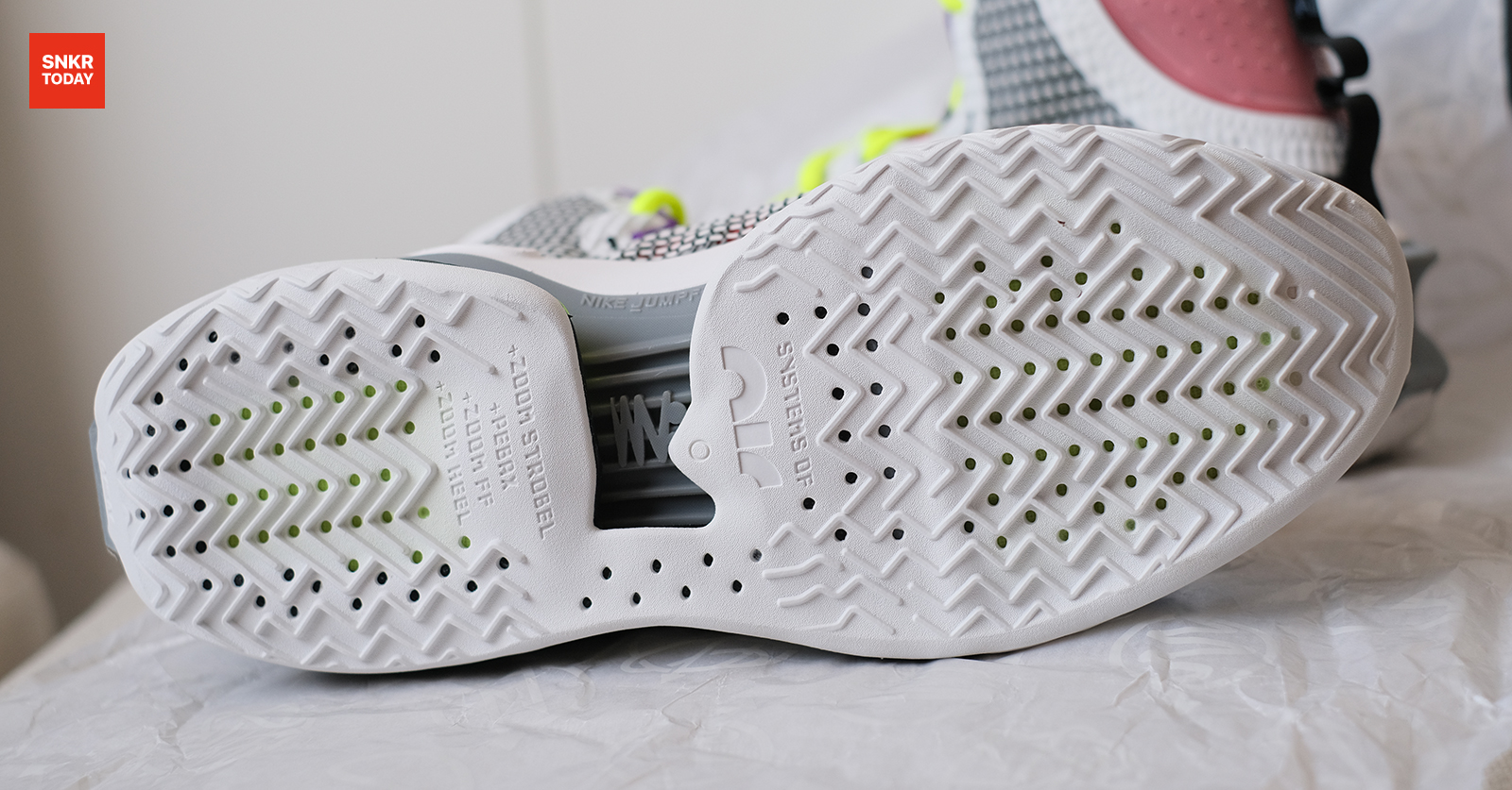 พรีวิว Nike Air Zoom G.T. Jump "The Joker" รองเท้าบาสที่เหมาะสำหรับสายกระโดด