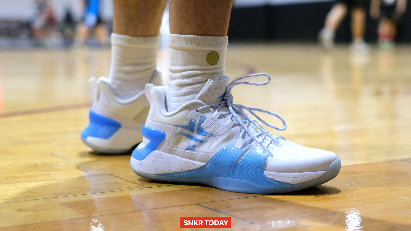 รีวิว XTEP JLIN2 รองเท้าบาสเกตบอลคุ้มค่าคุ้มราคาที่ไม่ควรมองข้าม