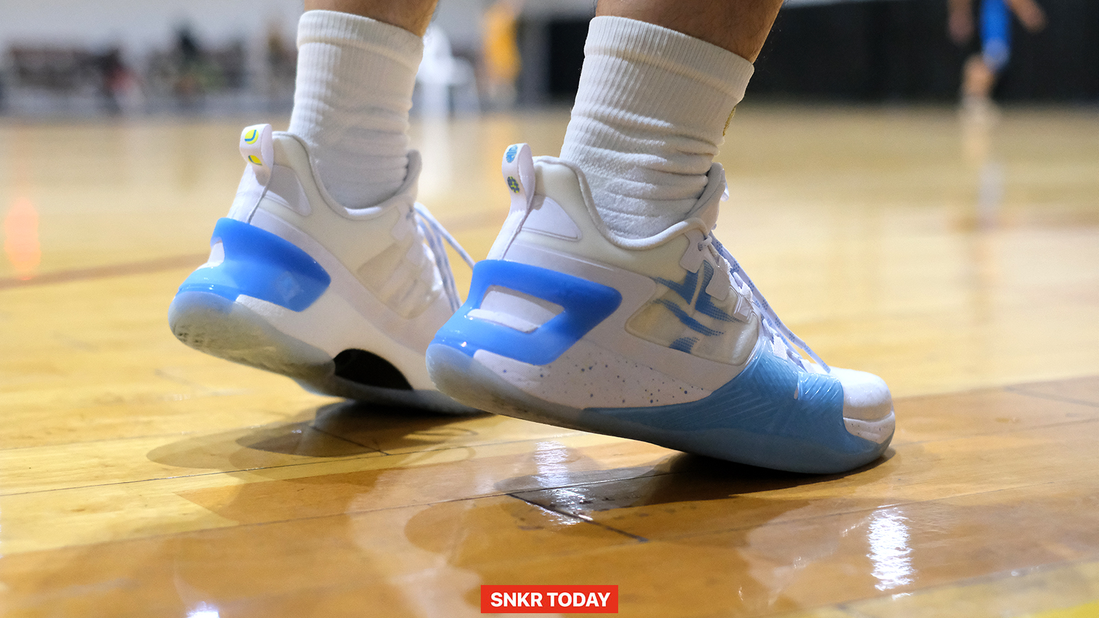 รีวิว XTEP JLIN2 รองเท้าบาสเกตบอลคุ้มค่าคุ้มราคาที่ไม่ควรมองข้าม