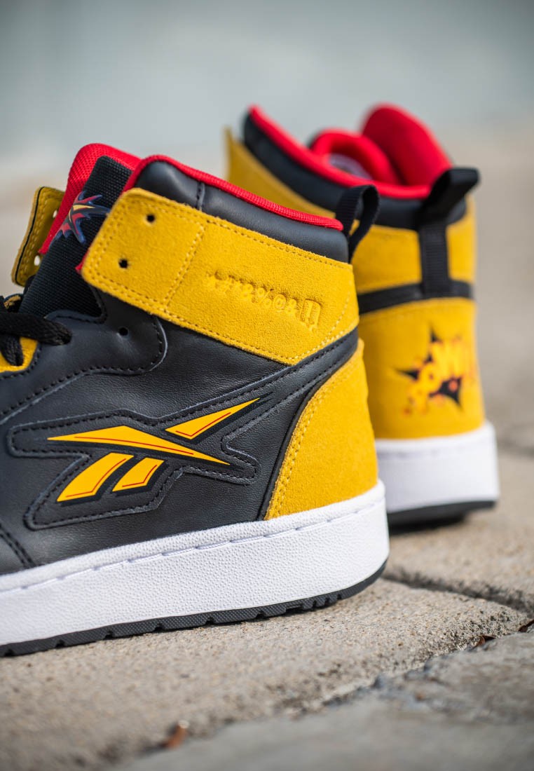 คอลเลคชันพิเศษ LOONEY TUNES x REEBOK วางจำหน่ายในไทยแล้ววันนี้ - SNKR TODAY