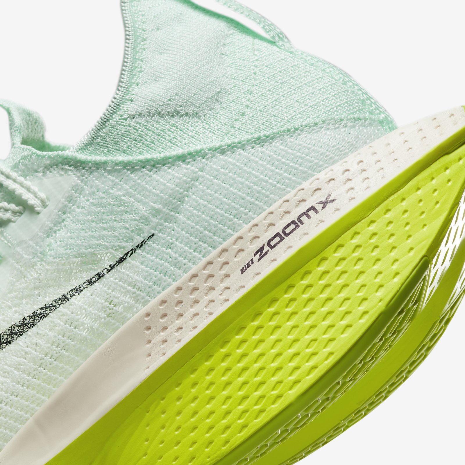Nike Air Zoom Alphafly NEXT% 2 "Mint Foam" เปิดวางจำหน่ายในไทยแล้ว