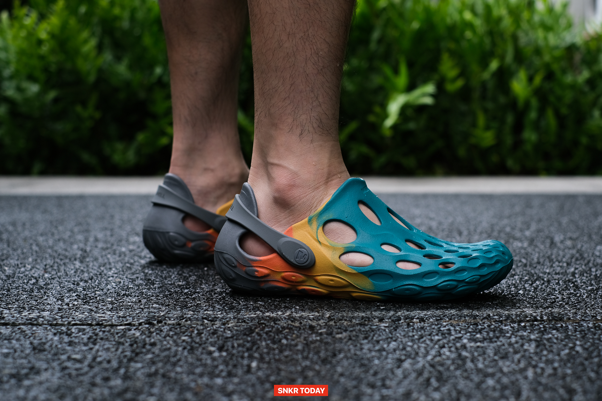 Merrell Hydro Moc Drift รองเท้าสะเทินน้ำสะเทินบกกับสีสันใหม่ล่าสุด ใส่สบาย ลุยได้ทุกที่