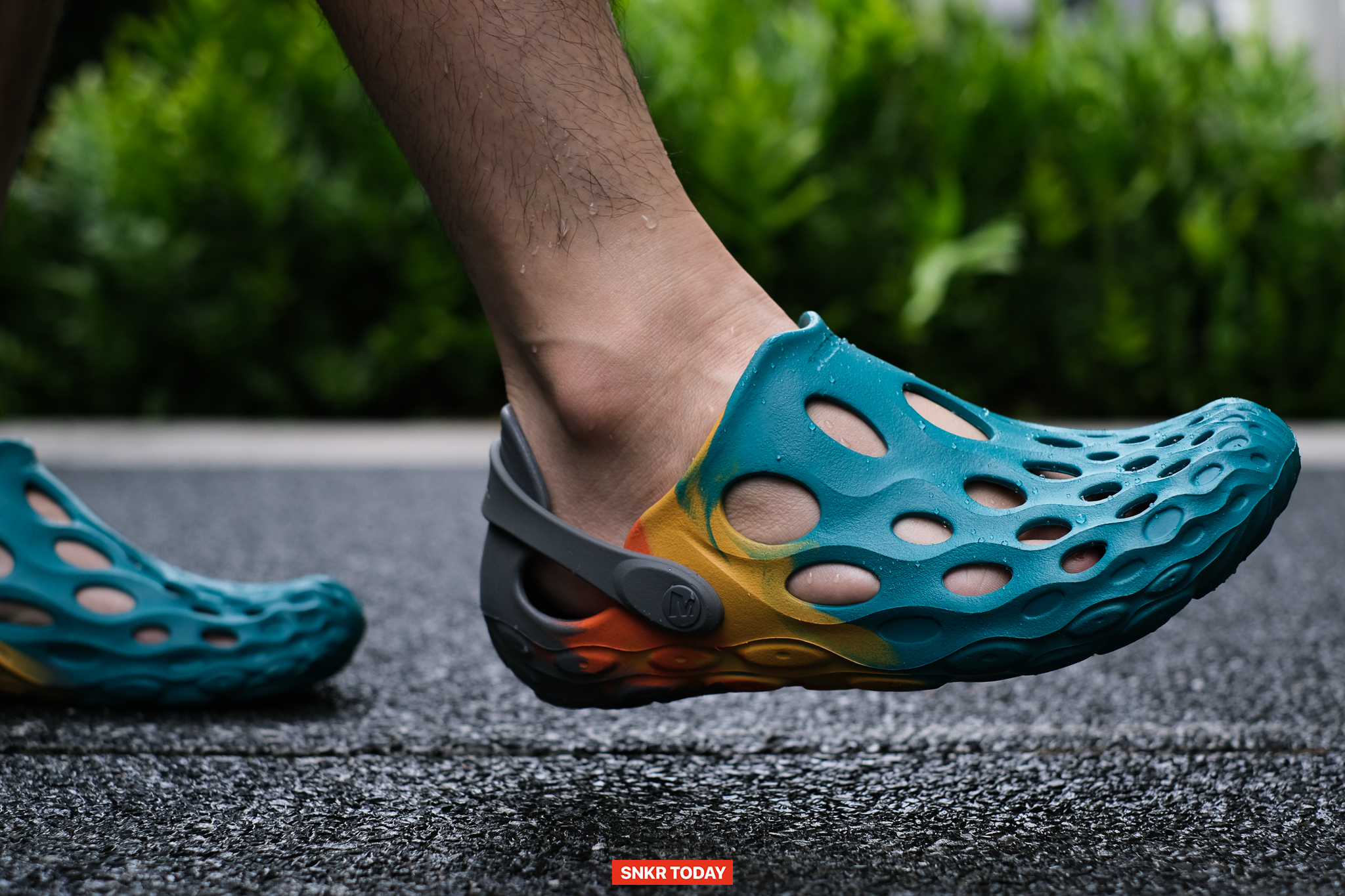 Merrell Hydro Moc Drift รองเท้าสะเทินน้ำสะเทินบกกับสีสันใหม่ล่าสุด ใส่สบาย ลุยได้ทุกที่