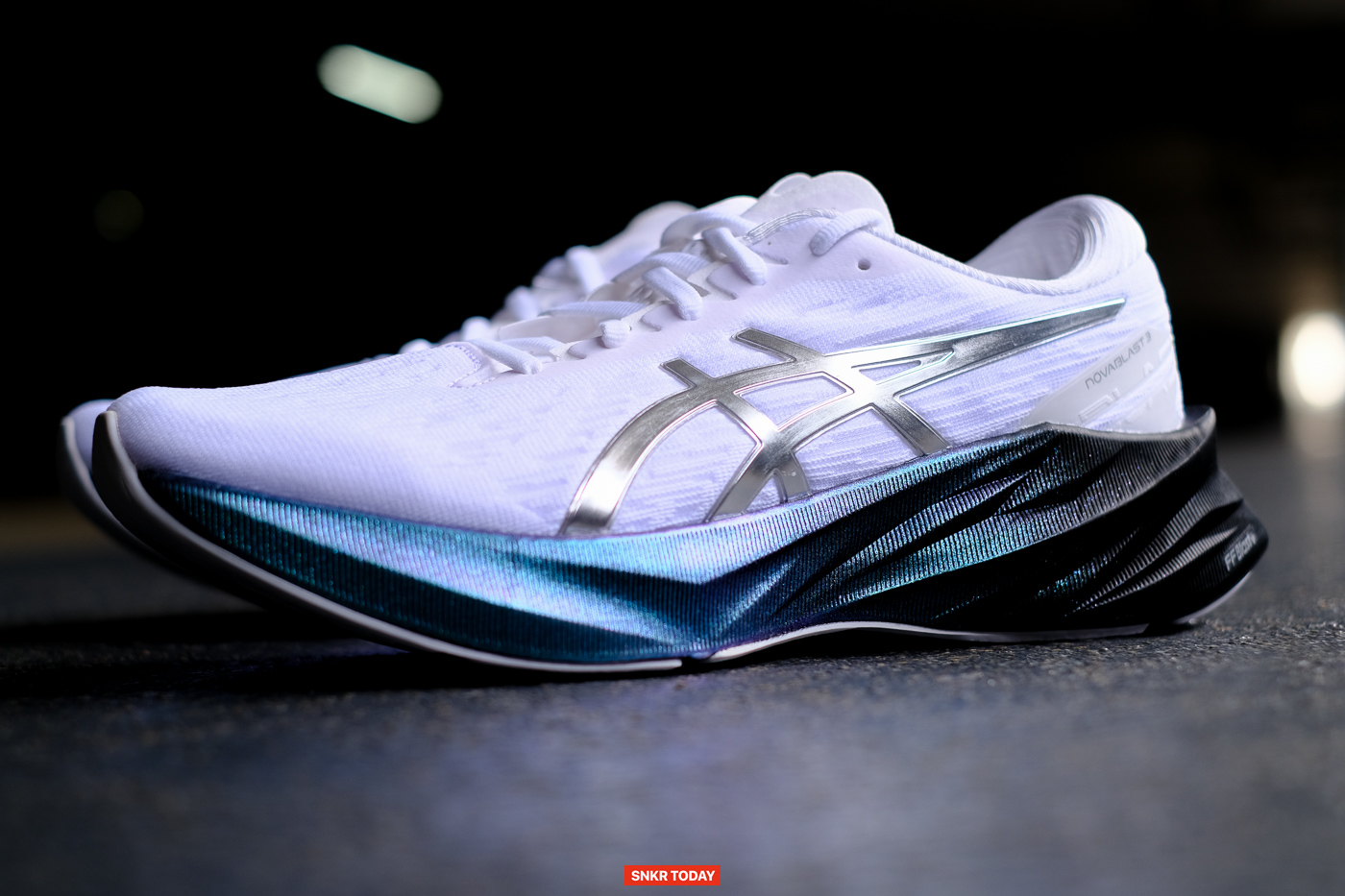 รีวิว ASICS NOVABLAST 3 รองเท้าวิ่งดีไซน์สุดล้ำ โฟม FF Blast+ เพิ่มความ ...