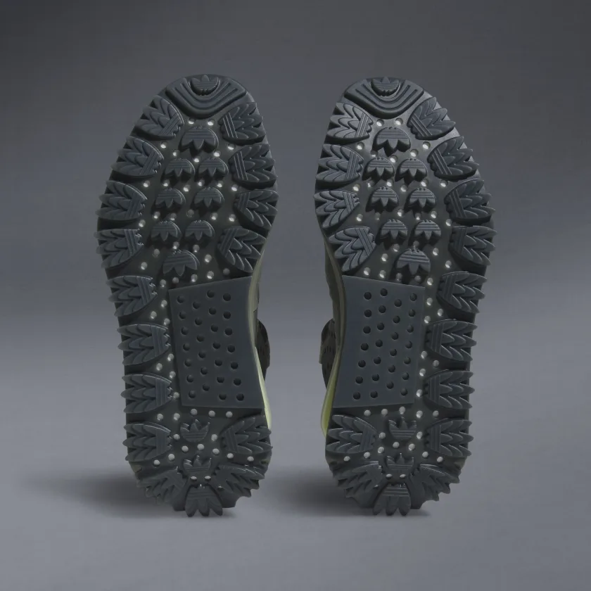 adidas Originals และ Humanrace™ เผยโฉม NMD S1 RYAT "OLIVE"