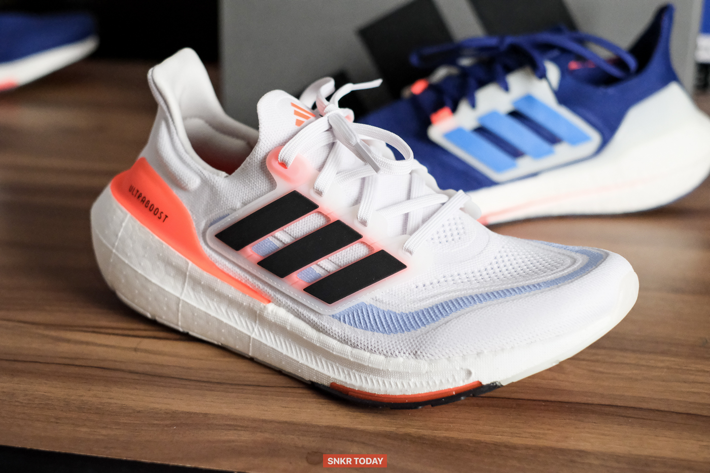 รีวิว adidas Ultraboost Light รองเท้าวิ่งรุ่นใหม่มาพร้อมพื้น Light BOOST กับน้ำหนักที่เบาลง