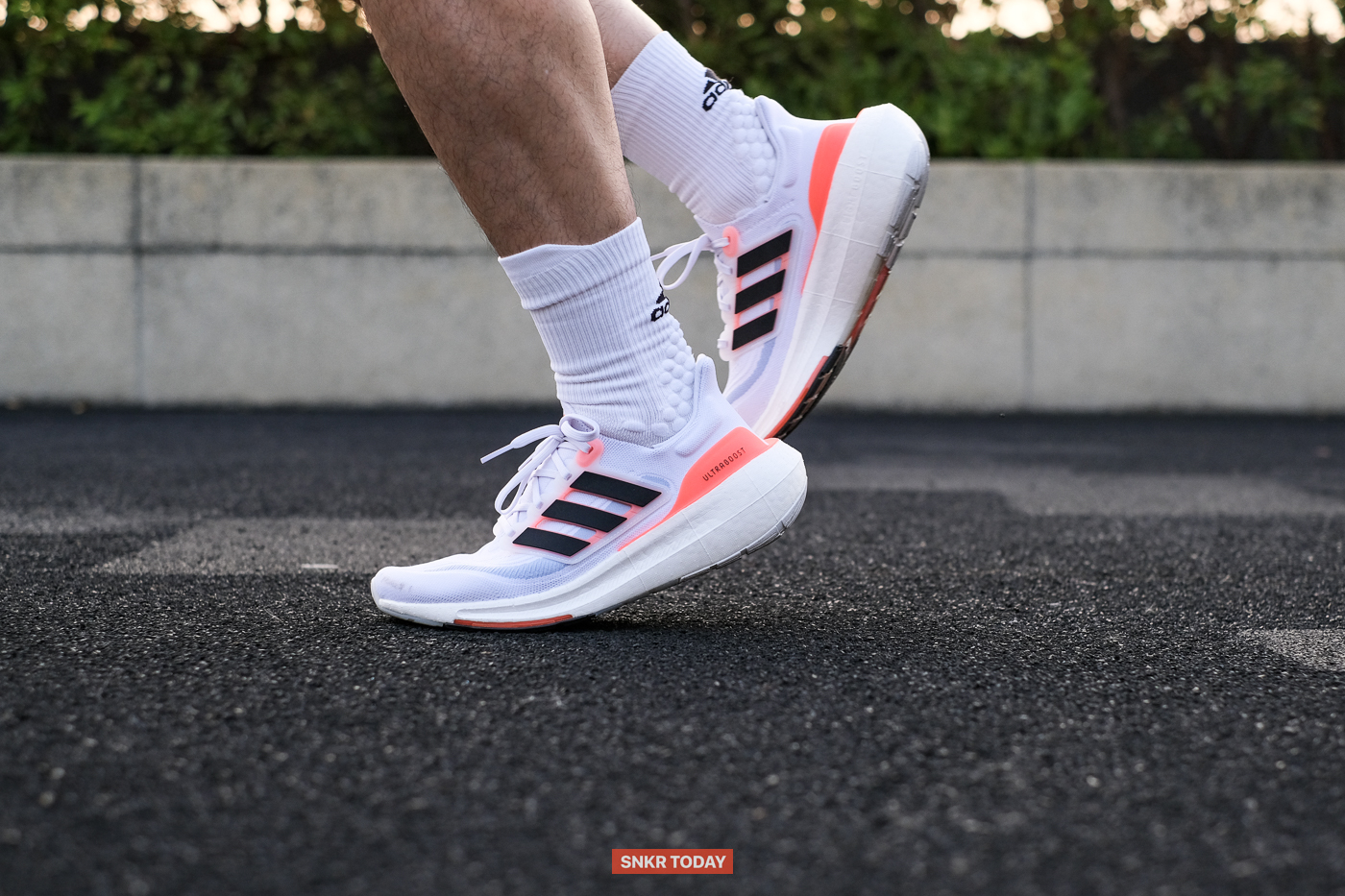 รีวิว adidas Ultraboost Light รองเท้าวิ่งรุ่นใหม่มาพร้อมพื้น Light BOOST กับน้ำหนักที่เบาลง