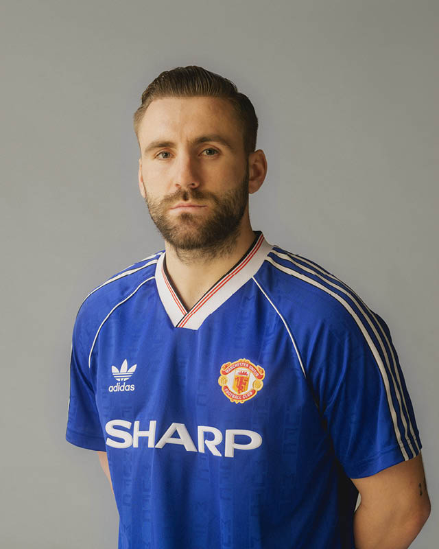 adidas Originals พาสาวกปีศาจแดงย้อนอดีตสู่ฤดูกาล 88 – 90 ผ่านคอลเลกชัน MAN UTD X ORIGINALS