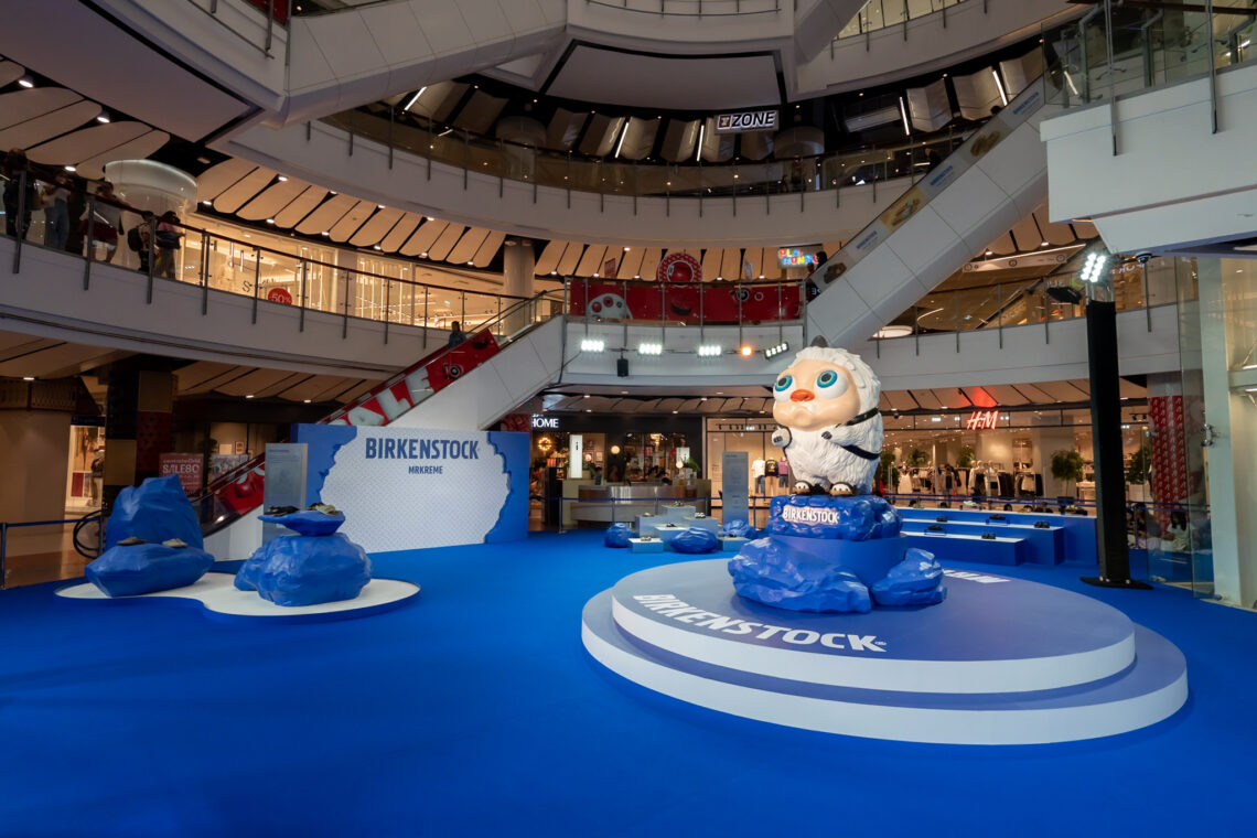 BIRKENSTOCK: MRKREME PROJECT โปรเจ็คท์สุดพิเศษครั้งแรกของไทย ฟิกเกอร์ Mushkins ใส่รองเท้าเบอร์เคนสต๊อกรุ่นคลาสสิก