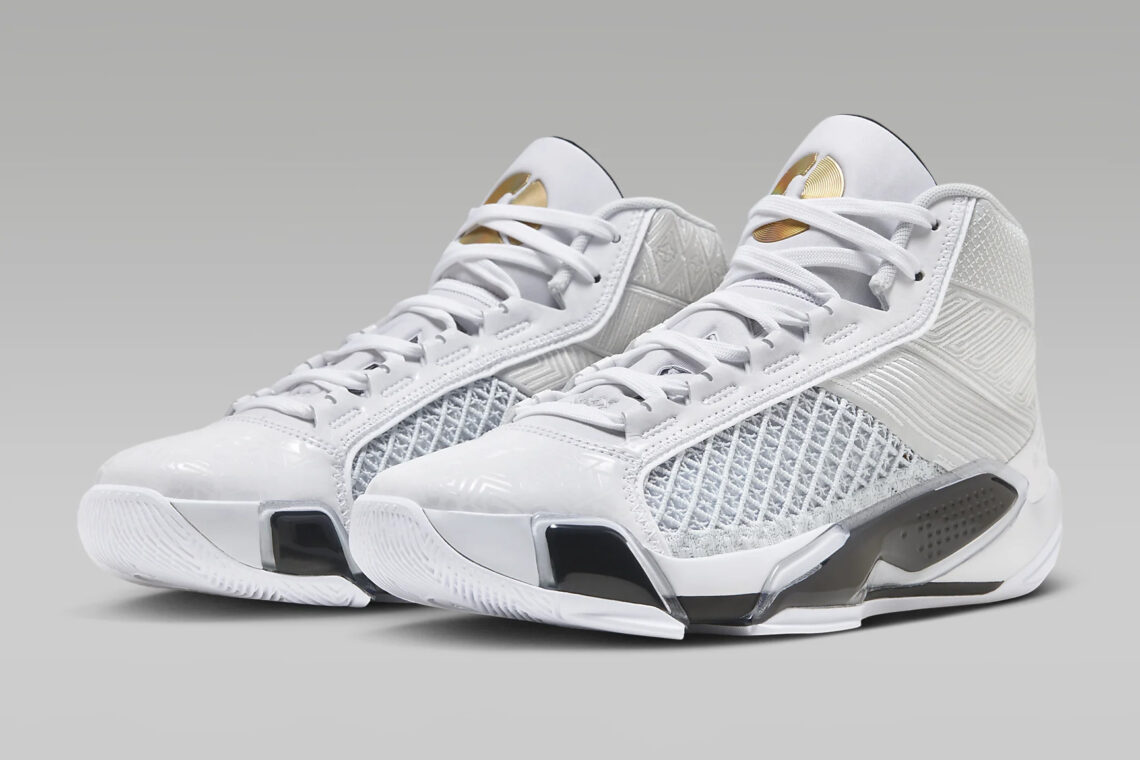 Air Jordan 38 "FIBA" วางจำหน่ายในไทยแล้ว