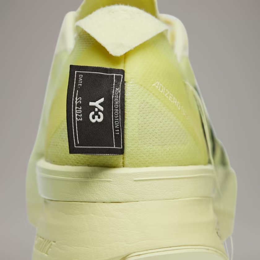adidas Y-3 Boston 11 "Yellow" วางจำหน่ายในไทยแล้ว ราคา 13,000 บาท