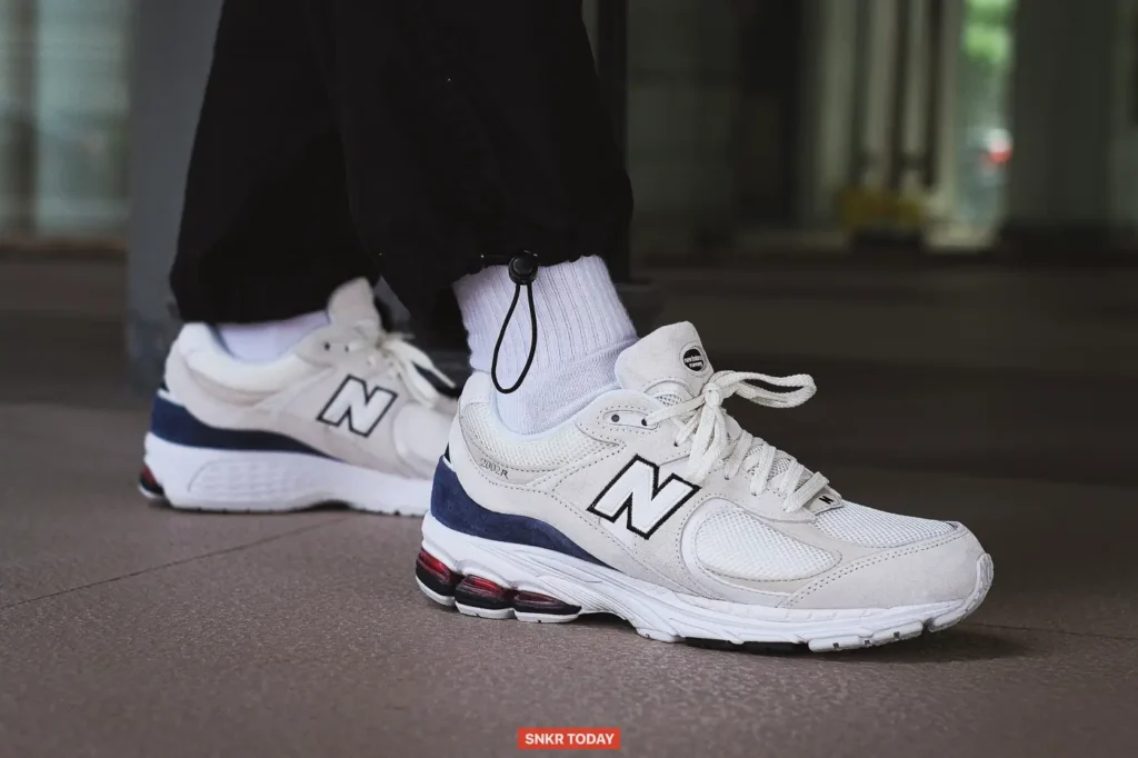 พรีวิว New Balance x Sainté and Storm Reid 2002R รองเท้าคอลเลคชันพิเศษ วางจำหน่ายที่ Foot Locker เท่านั้น