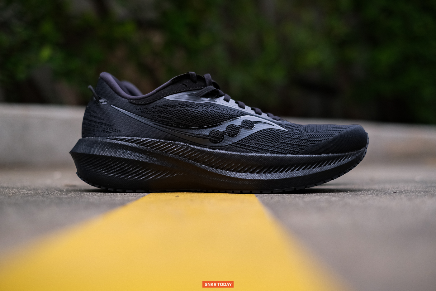 Saucony Triumph 21 รองเท้าวิ่งสายซัพพอร์ต รองรับแรงกระแทกได้ดี รุ่นใหม่ของ Saucony ได้พร้อมวางจำหน่ายแล้ว