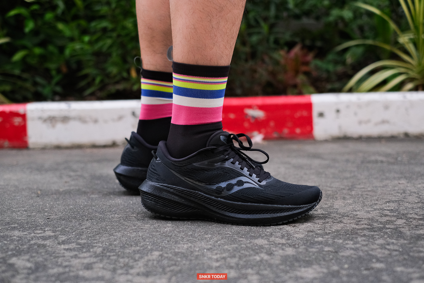 รีวิว Saucony Triumph 21 รองเท้าวิ่งสายซัพพอร์ต รองรับแรงกระแทกได้ดี