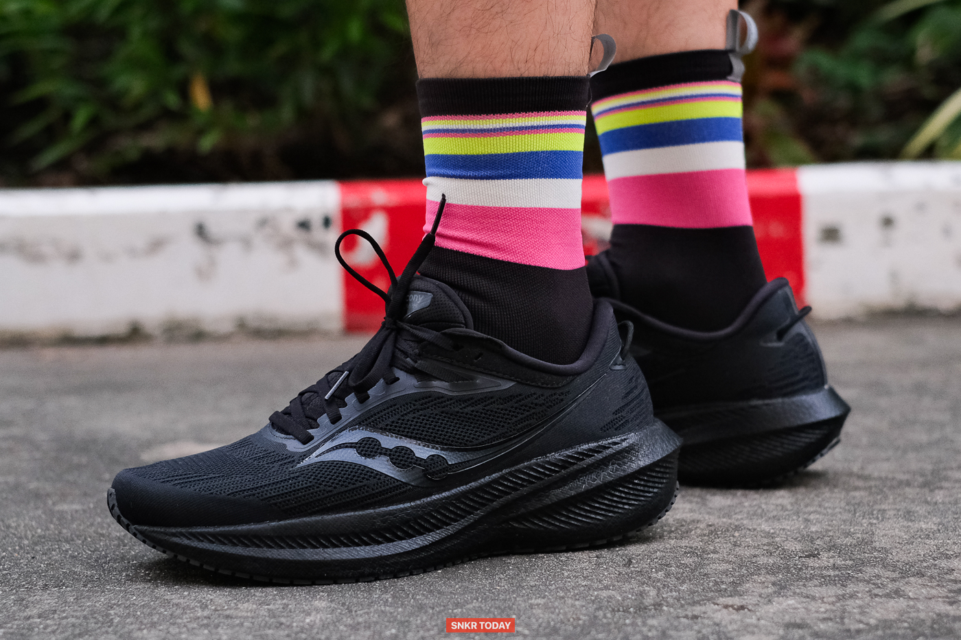 รีวิว Saucony Triumph 21 รองเท้าวิ่งสายซัพพอร์ต รองรับแรงกระแทกได้ดี