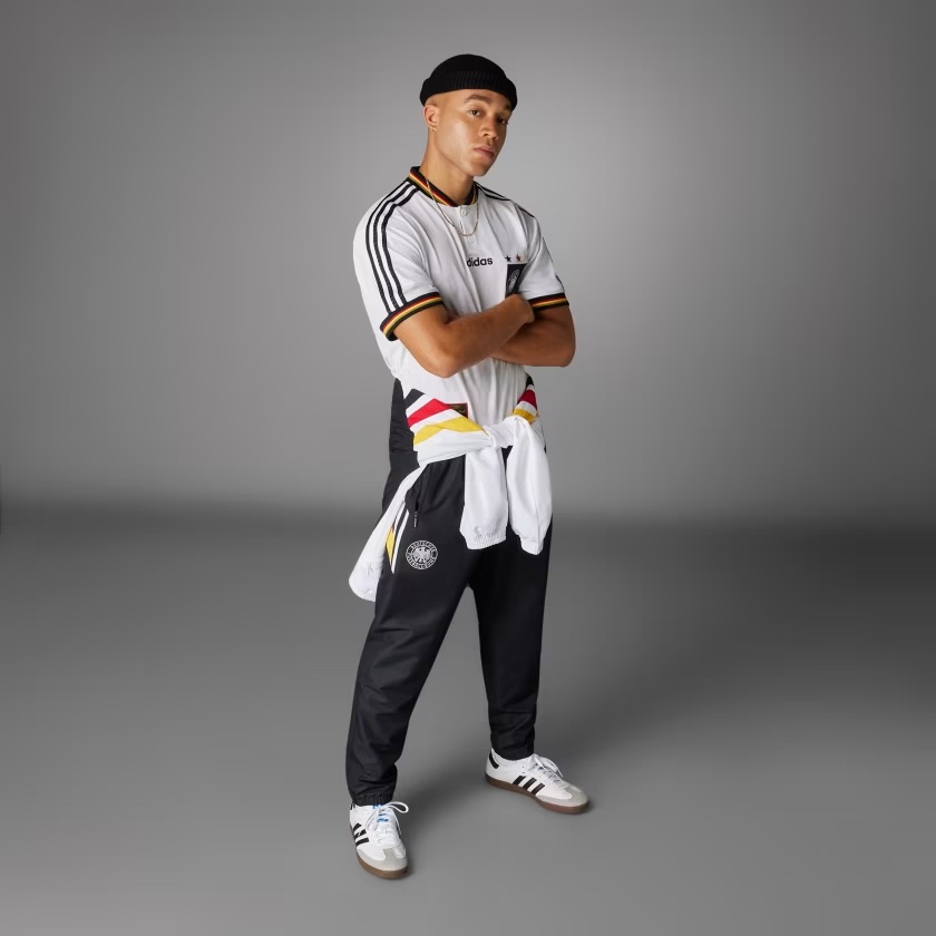 adidas วางจำหน่าย Football Jersey GERMANY 1996 เสื้อบอลทีมชาติเยอรมันเรโทรเหย้าและเยือน