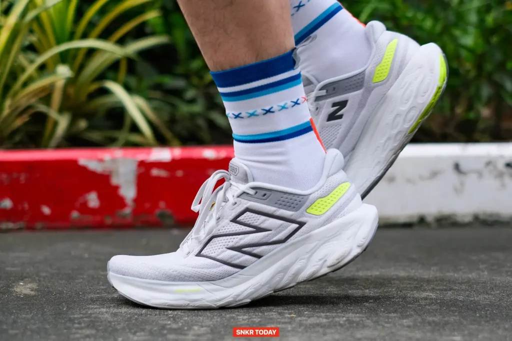 รีวิวรองเท้าวิ่ง New Balance Fresh Foam X 1080v13 ดีไซน์ใหม่ พื้นหนานุ่ม รองรับแรงกระแทกได้ดี