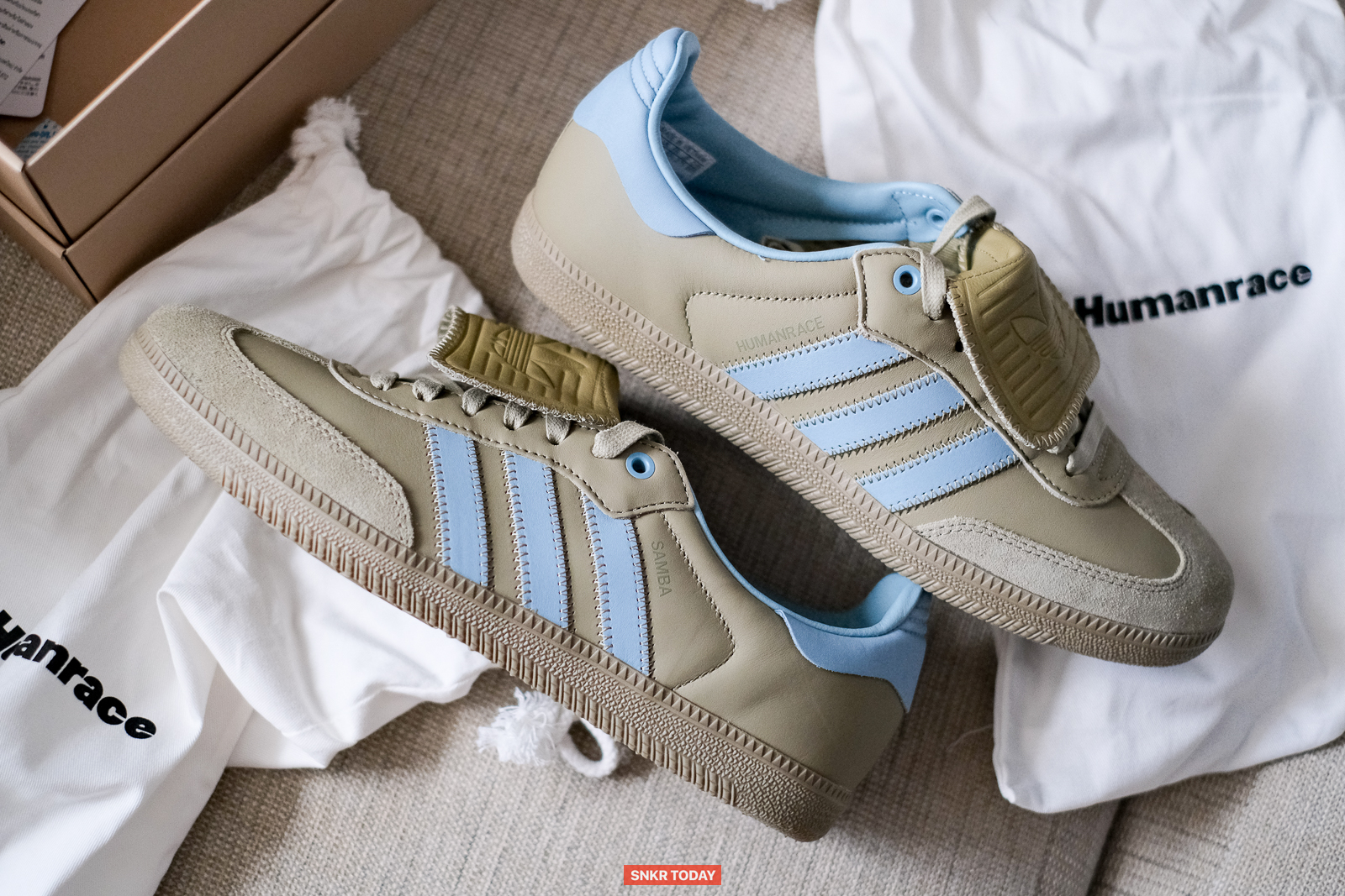พาชม adidas Humanrace Samba By Pharrell รองเท้างานสุดเนี๊ยบ