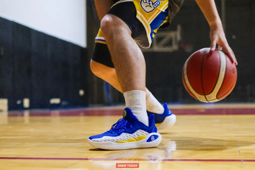 รีวิว Curry 11 "Dub Nation" คู่สีสำหรับแฟน Golden State Warriors