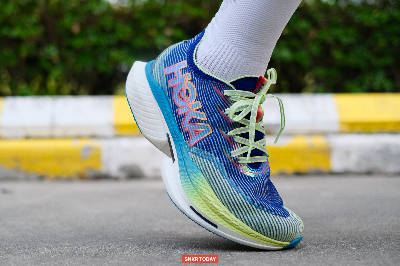 รองเท้าวิ่ง HOKA Cielo X1 