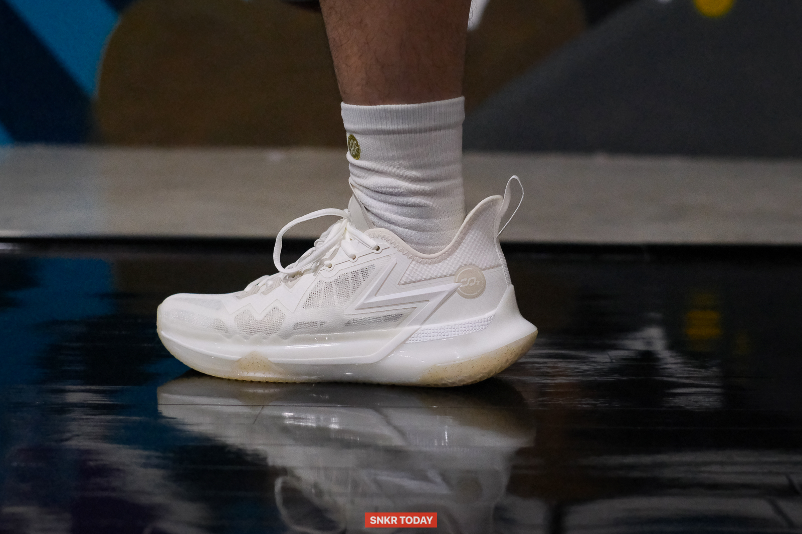 รีวิว 361° BIG3 Future รองเท้าบาสเกตบอลที่ออกแบบมาสำหรับ Nikola Jokić