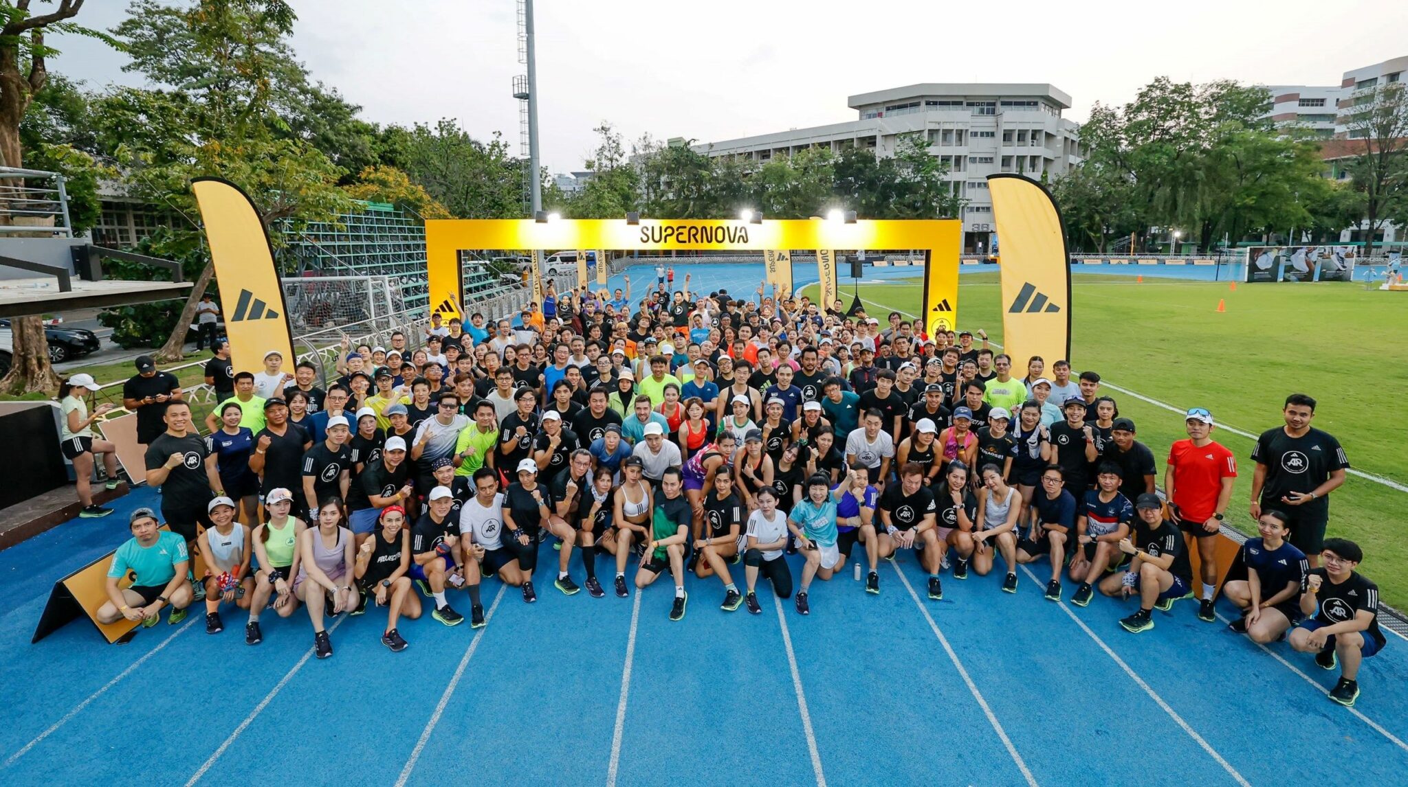 adidas จัดงาน ADIDAS RUNNERS BANGKOK CITY RUN ชวนเหล่านักวิ่งมาร่วมสัมผัสประสบการณ์การวิ่งสบายขั้นสุดไปกับรองเท้าวิ่ง SUPERNOVA
