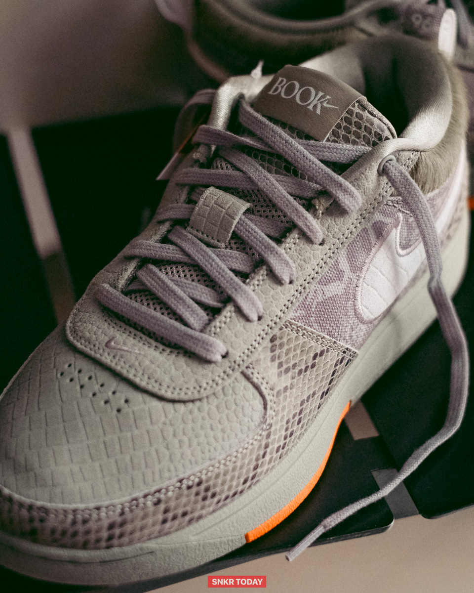 พรีวิว Nike Book 1 Hike