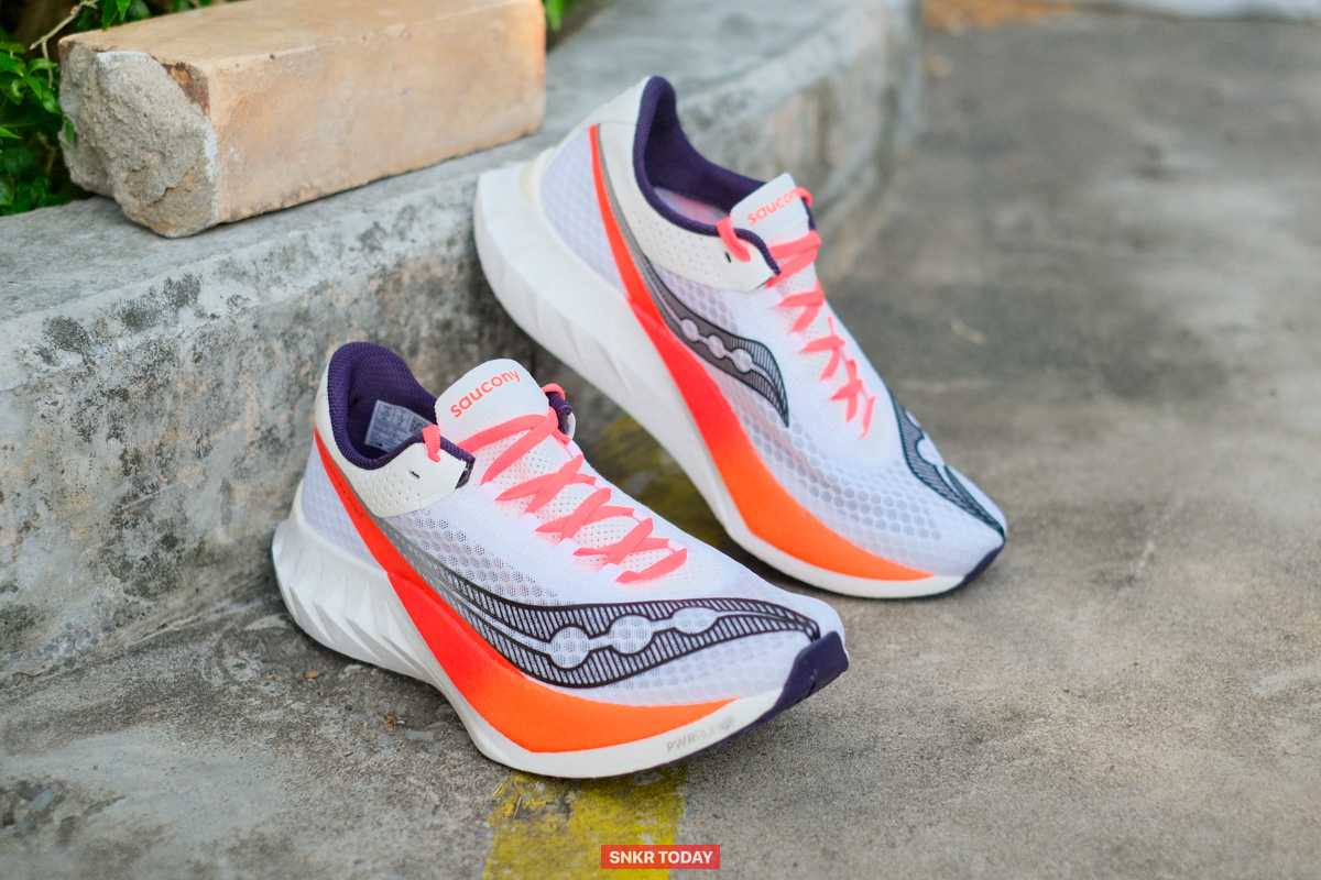 รีวิวรองเท้าวิ่ง Saucony Endorphin Pro 4